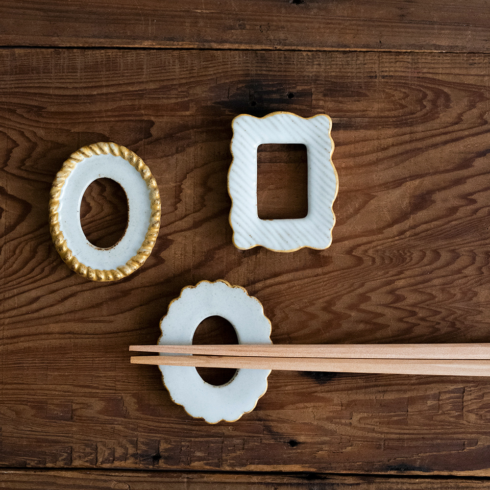 sen-cutleryrest-cover-new-01 sen-cutleryrest-cover-new-01